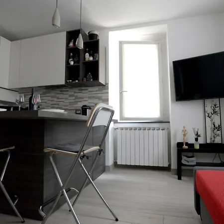 Lacasetta _ Lakeview Terrace Renovated Apartamento Carate Urio